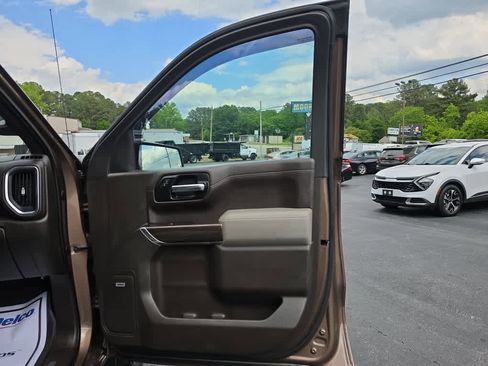 Used 2019 Chevrolet Silverado 1500 LT Trail Boss AWD/4WD image 25