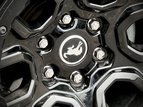 Used 2024 Ford Bronco Wildtrak AWD/4WD image 9