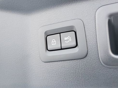 Certified 2025 MAZDA CX-90 Plug-In Hybrid w/ Preferred image 29