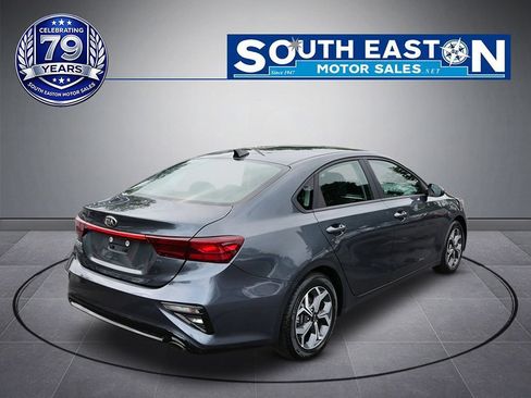 Used 2021 Kia Forte LXS FWD image 6