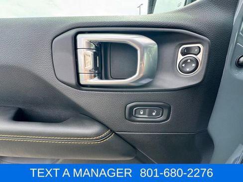New 2026 Jeep Gladiator Sport AWD/4WD image 15