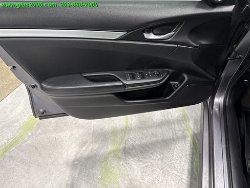 Used 2019 Honda Civic Sport image 25