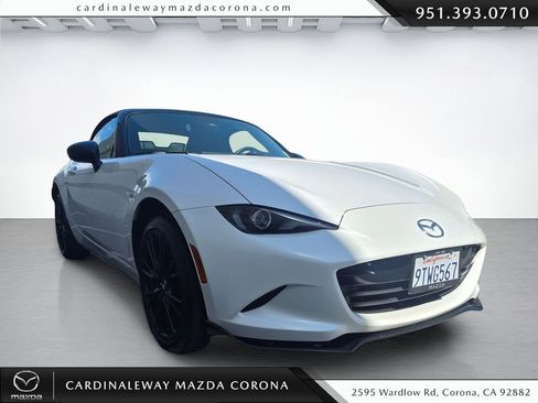 Used 2025 MAZDA MX-5 Miata Club RWD image 1