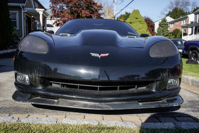 Used 2005 Chevrolet Corvette Convertible w/ Preferred Equipment Group RWD image 12