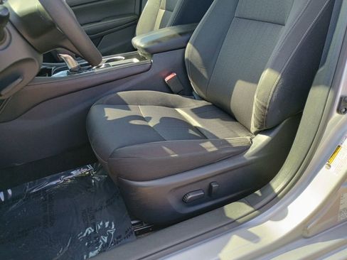 Used 2023 Nissan Altima 2.5 SV image 12