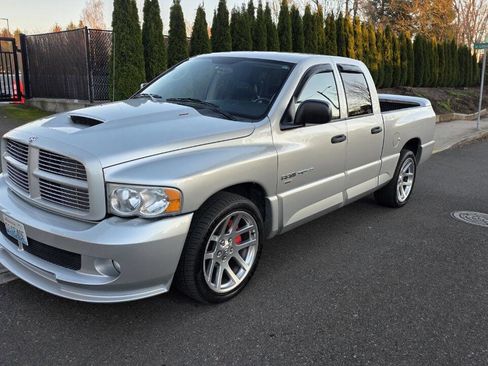 Used 2005 Dodge Ram 1500 Truck 2WD Quad Cab image 1
