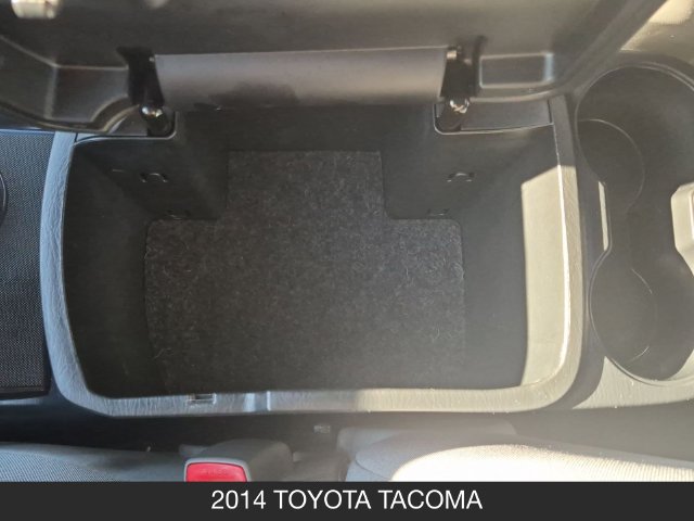 Used 2014 Toyota Tacoma 4x4 Access Cab w/ Convenience Package image 14