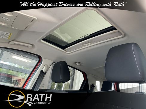 Used 2020 Ford EcoSport SE w/ SE Convenience Package FWD image 18