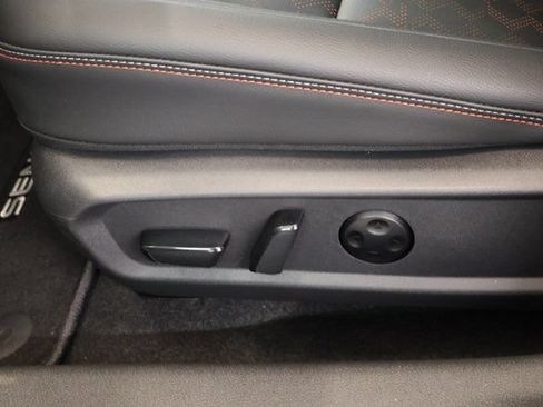 New 2026 Nissan Sentra SR w/ SR Premium Package FWD image 12