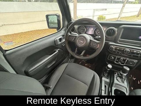 Certified 2023 Jeep Wrangler Unlimited Sport AWD/4WD image 9