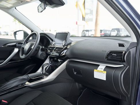 New 2026 Mitsubishi Eclipse Cross LE AWD/4WD image 25