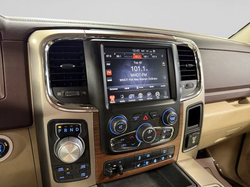 Used 2013 RAM 1500 Laramie w/ Convenience Group AWD/4WD image 28