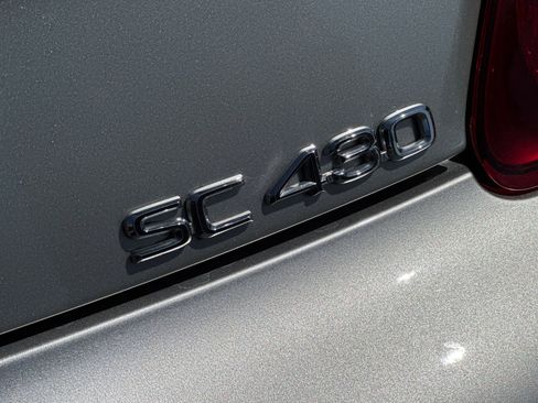 Used 2004 Lexus SC 430 Convertible RWD image 38