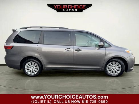 Used 2016 Toyota Sienna XLE Premium AWD/4WD image 9