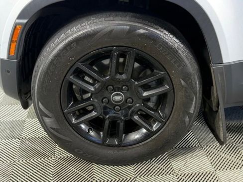 Used 2023 Land Rover Defender 110 S AWD/4WD image 17