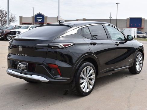 New 2025 Buick Envista Avenir image 7