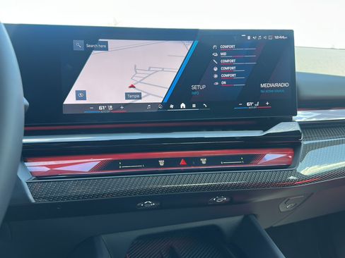 Used 2026 BMW M5 w/ Carbon Package AWD/4WD image 31