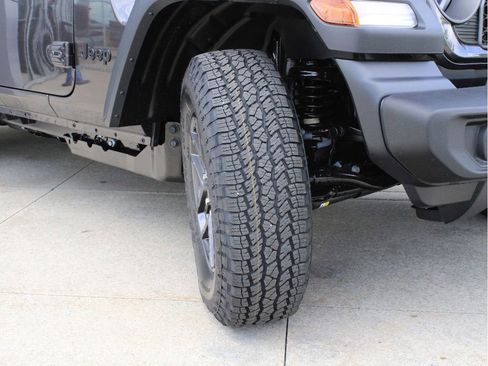 New 2026 Jeep Wrangler Unlimited Sport AWD/4WD image 39