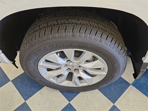 New 2025 Chevrolet Silverado 1500 Custom w/ LPO, Dark Essentials Package image 19