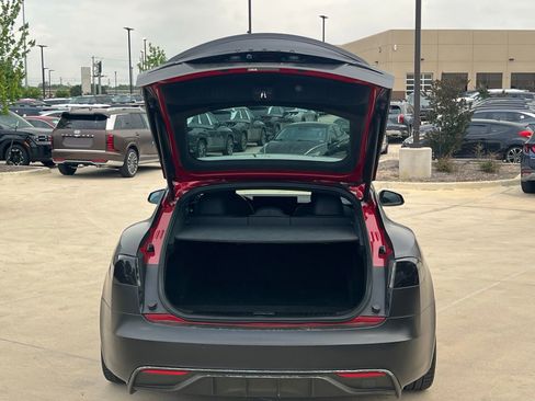 Used 2021 Tesla Model S Plaid image 14