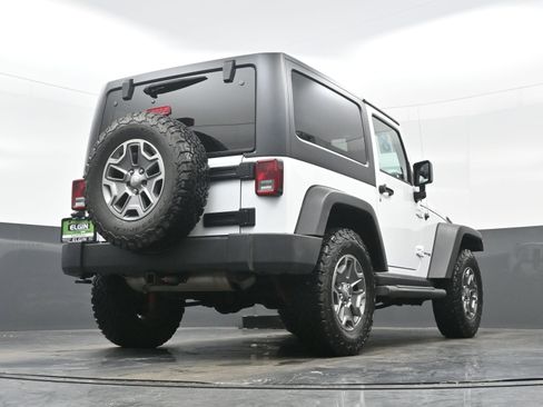 Used 2018 Jeep Wrangler Rubicon w/ Power Convenience Group image 27