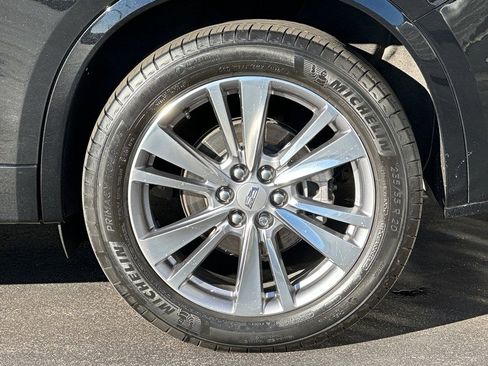 Certified 2023 Cadillac XT6 Premium Luxury image 6