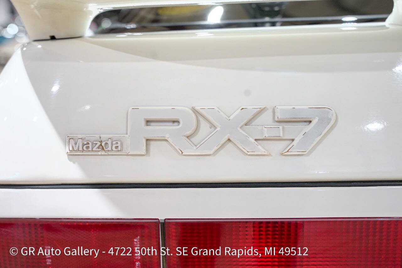 Used 1988 MAZDA RX-7 Turbo RWD image 23