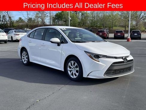 Used 2024 Toyota Corolla LE FWD image 7