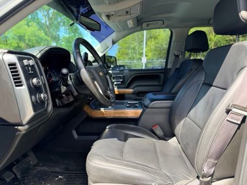 Used 2016 Chevrolet Silverado 1500 LTZ w/ LTZ Plus Package AWD/4WD image 6