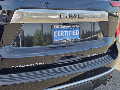 Used 2022 GMC Yukon Denali w/ Max Trailering Package AWD/4WD image 27
