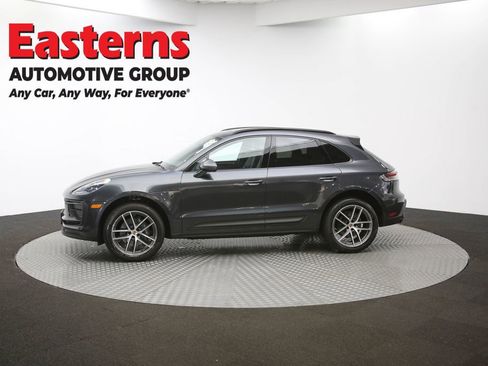 Used 2023 Porsche Macan T image 61