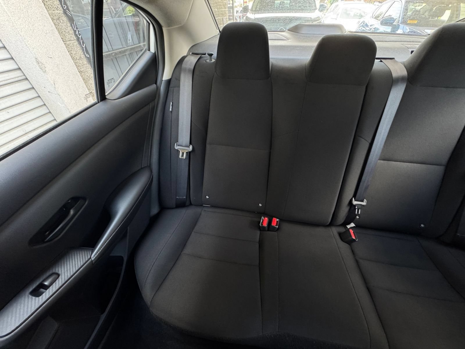 Used 2025 Nissan Sentra S FWD image 36