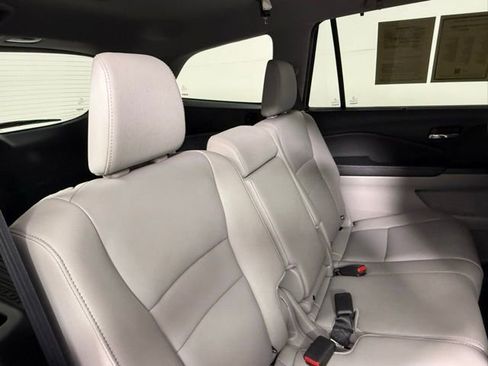 Used 2021 Honda Pilot Special Edition image 45