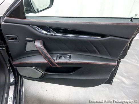 Used 2019 Maserati Quattroporte S GranSport Q4 image 32