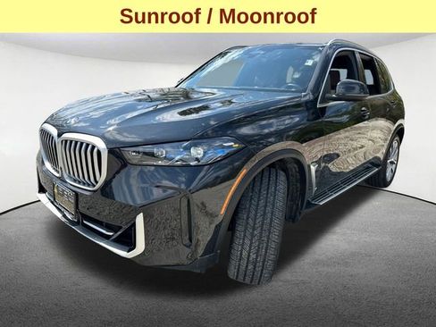 Used 2025 BMW X5 xDrive40i AWD/4WD image 4
