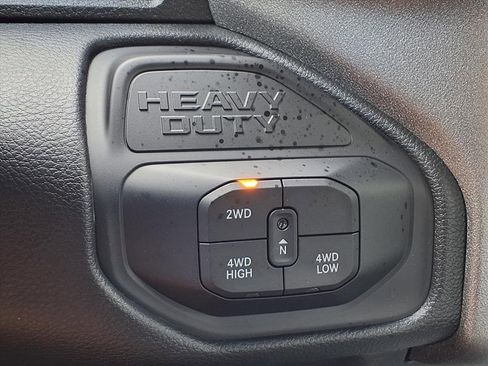 New 2026 RAM 2500 Tradesman AWD/4WD image 15