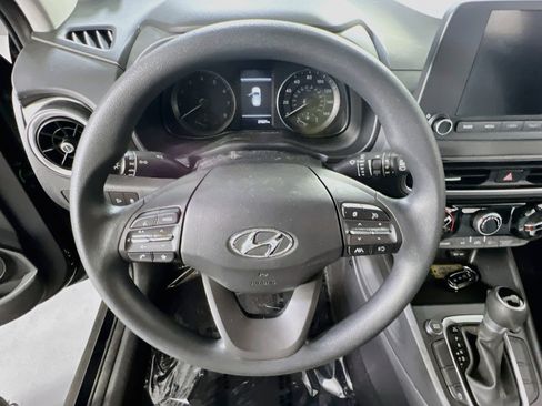 Used 2023 Hyundai Kona SEL image 11