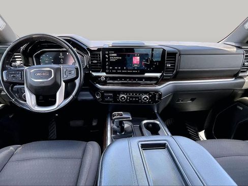 Used 2022 GMC Sierra 1500 Elevation w/ Preferred Package RWD image 14