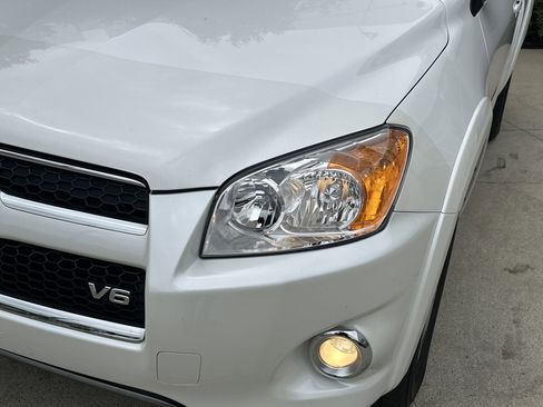 Used 2012 Toyota RAV4 Limited w/ Premium Plus Value Pkg AWD/4WD image 11