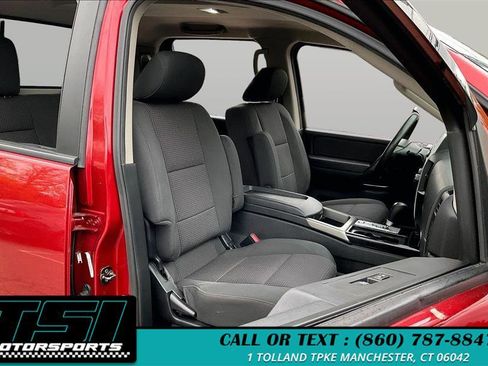 Used 2014 Nissan Titan SV w/ SV Value Truck Package AWD/4WD image 7