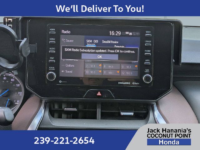 Used 2021 Toyota Venza XLE w/ Softex Package AWD/4WD image 18