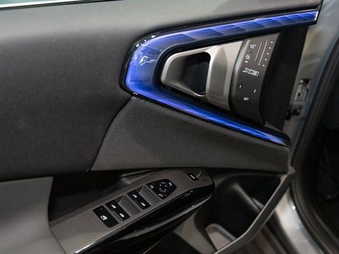 Used 2026 BMW X3 xDrive30 w/ Convenience Package AWD/4WD image 13