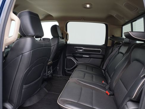 Used 2020 RAM 1500 Laramie AWD/4WD image 18
