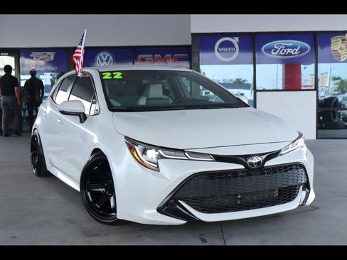 Used 2022 Toyota Corolla SE FWD image 1