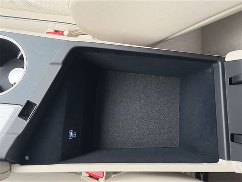 New 2026 Genesis G70 2.5T Prestige image 23