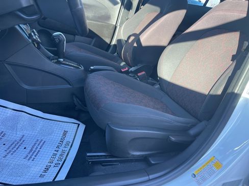 Used 2019 Chevrolet Sonic LT w/ RS Package image 6