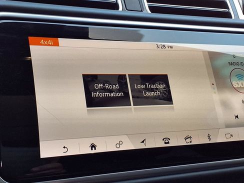 Used 2019 Land Rover Range Rover HSE AWD/4WD image 32