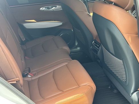 New 2026 Genesis GV70 2.5T Advanced AWD/4WD image 15
