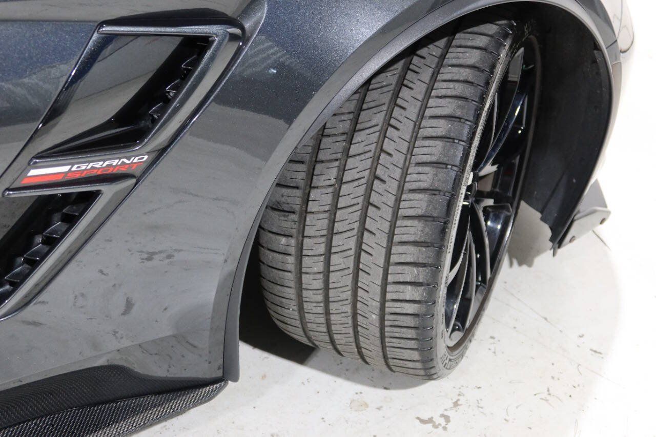 Used 2017 Chevrolet Corvette Grand Sport RWD image 36