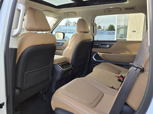 Used 2026 INFINITI QX80 Luxe w/ Cargo Package image 21